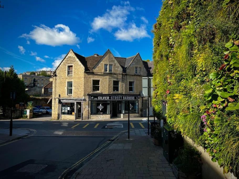 Period Apartment, Great Views, In Heart Of Town. Bradford-On-Avon Eksteriør billede
